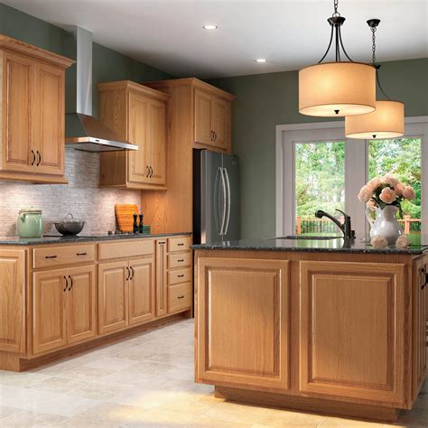 oak kitchen color schemes